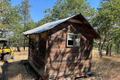 62-Small-Cabin